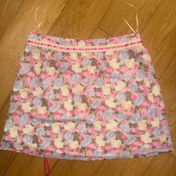 Floral Mini Dress with Ruffle Sleeves - Picture 2 of 7